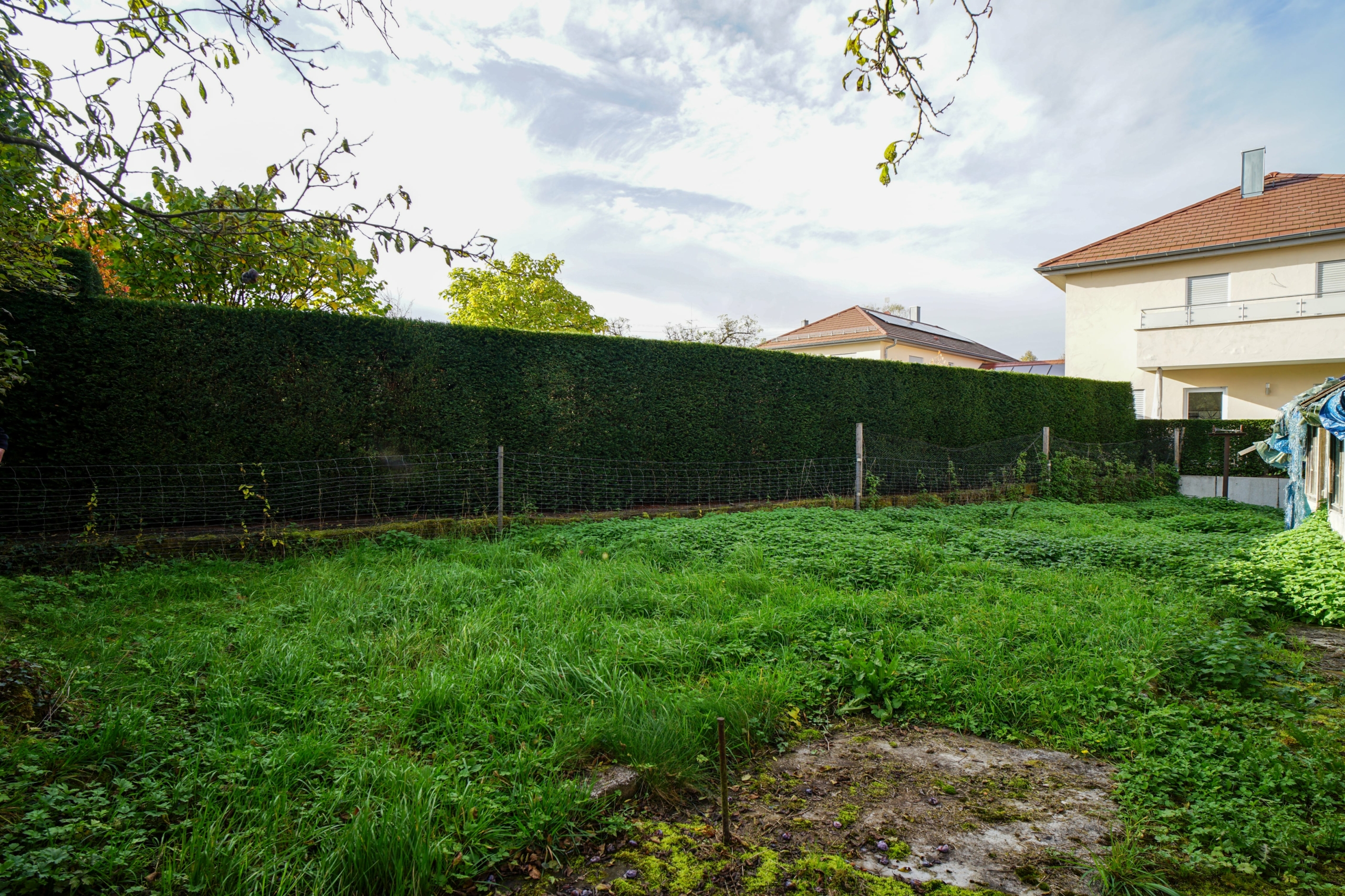 Der Garten des Hauses in Oberwälden im Kreis Göppingen