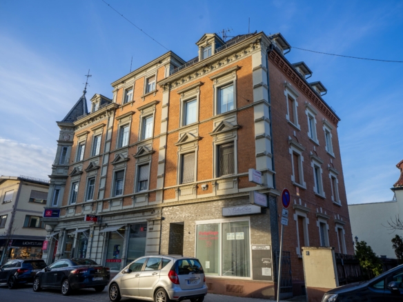 Hausansicht des Wohn- und Geschäftshaus in Göppingen