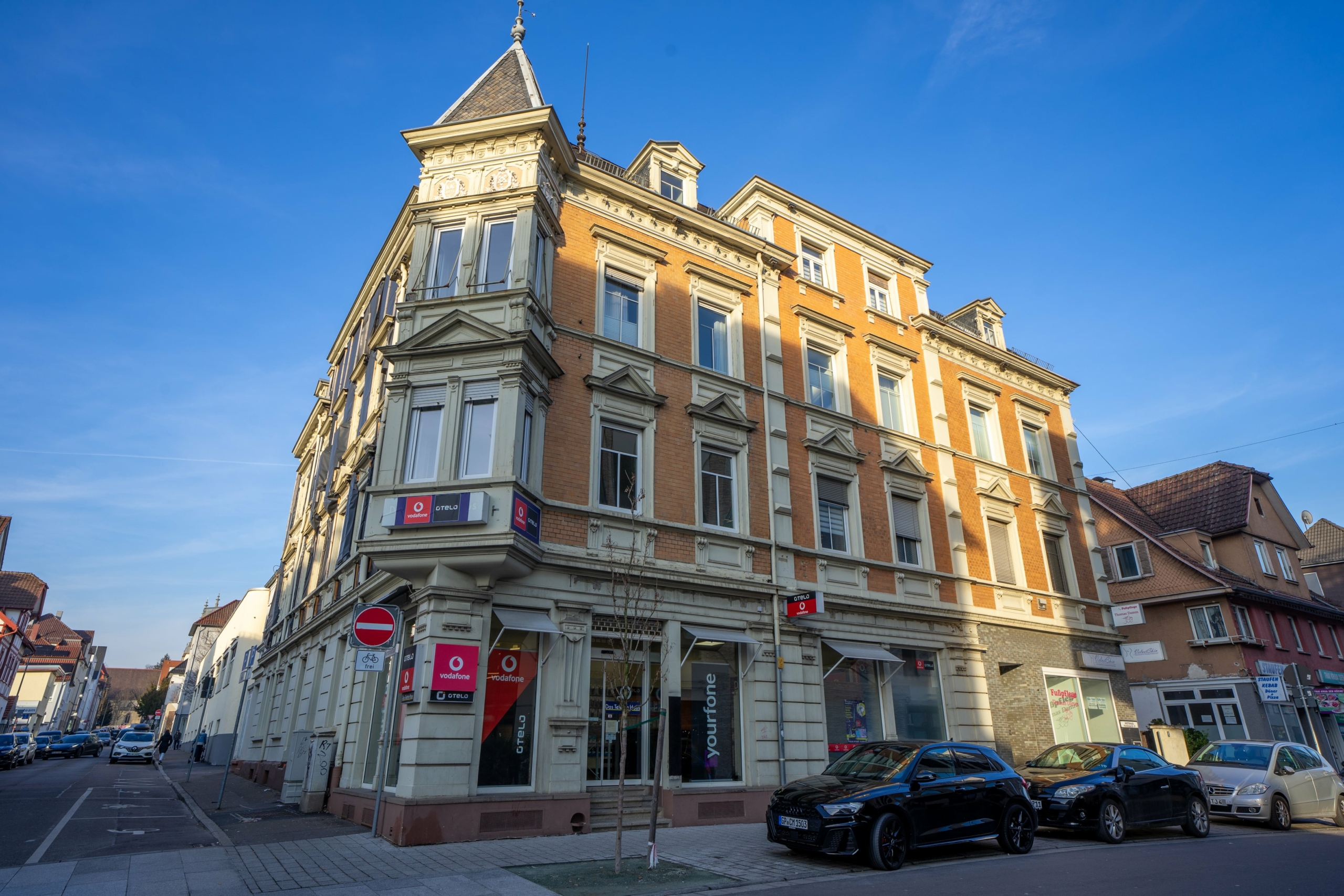 Hausansicht des Wohn- und Geschäftshaus in Göppingen als Kapitalanlage