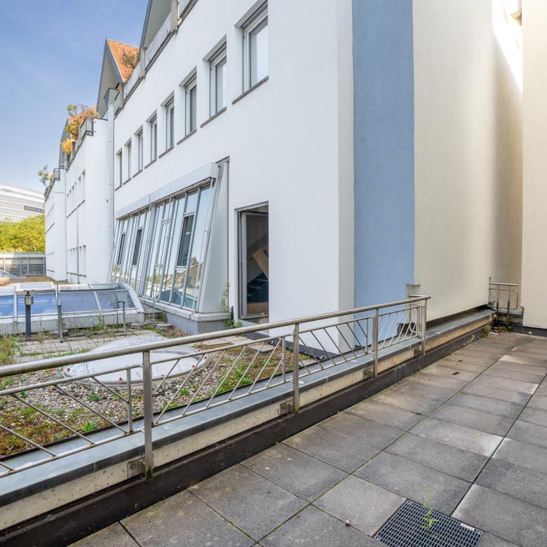 Kellereistraße 4, 73033 Göppingen, Büro, Balkon
