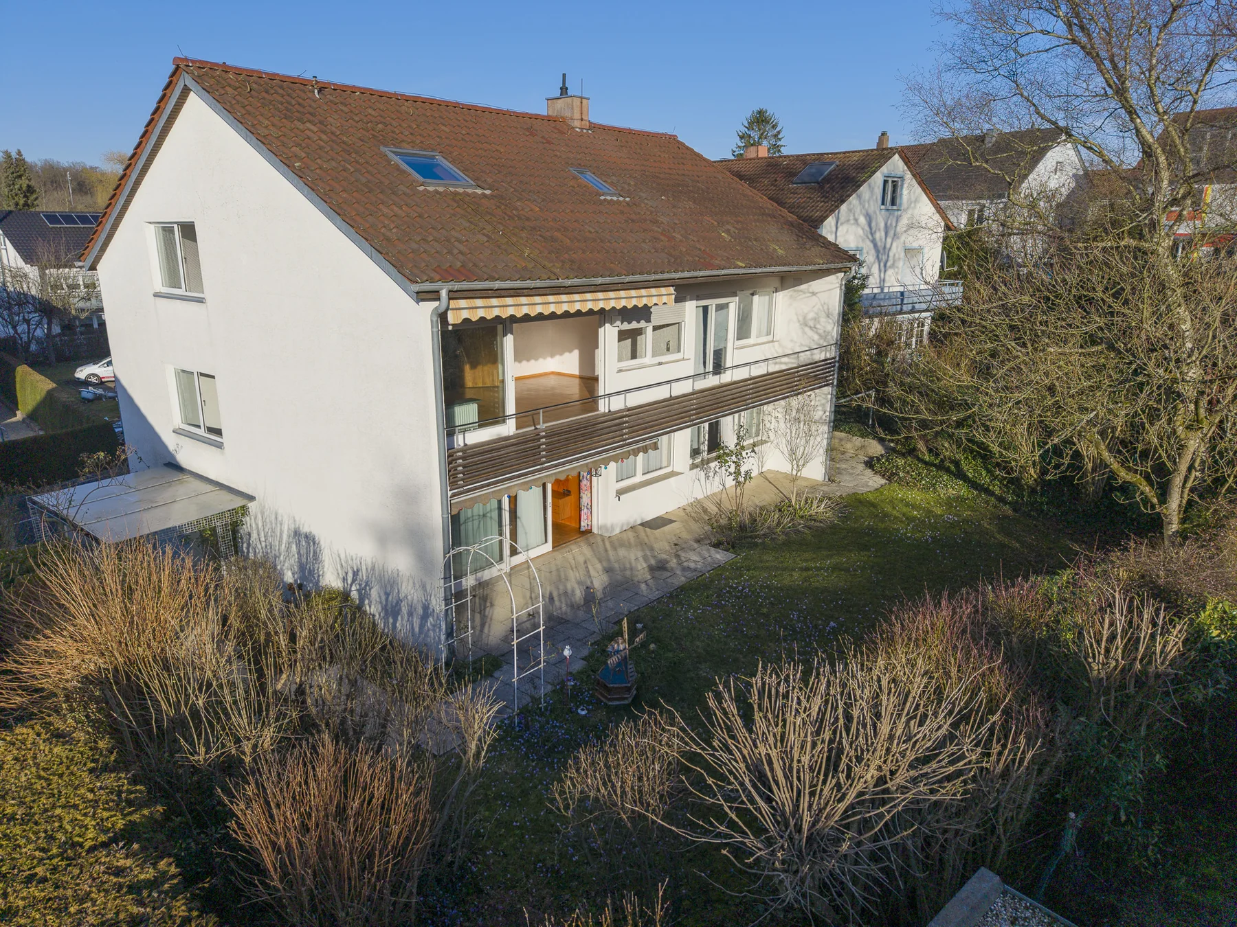 Hausansicht des Zweifamilienhauses in Göppingen
